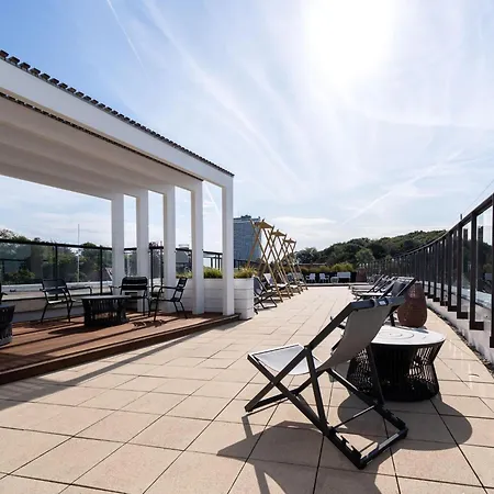 Apartamento Haus Mit Nach Osten Ausgerichteter Loggia *